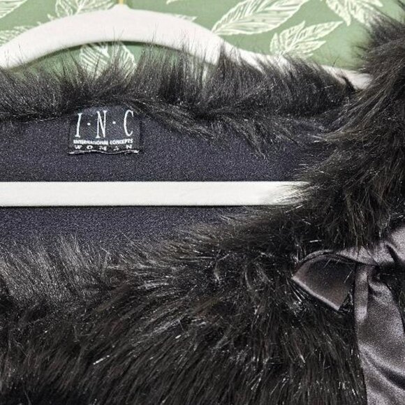 70s Retro Vintage INC BLACK BOATNECK FAUX FUR TRIM SWEATER 16/18 - Picture 5 of 5